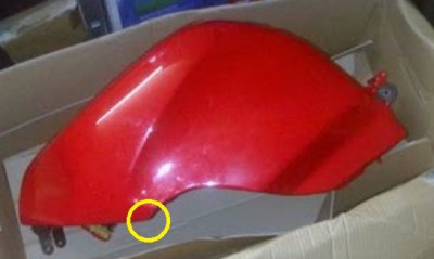 Tank TRX 850 rot abgebaut (2) markiert.jpg