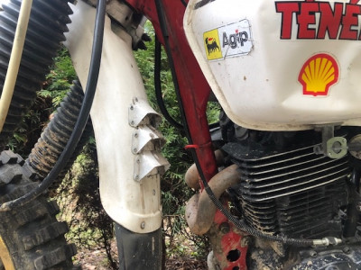 XT600 Fender.jpg