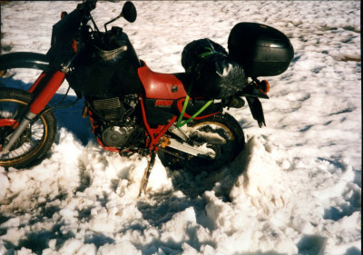 1999 Mai - Urlaub Schweiz - im Schnee026.jpg
