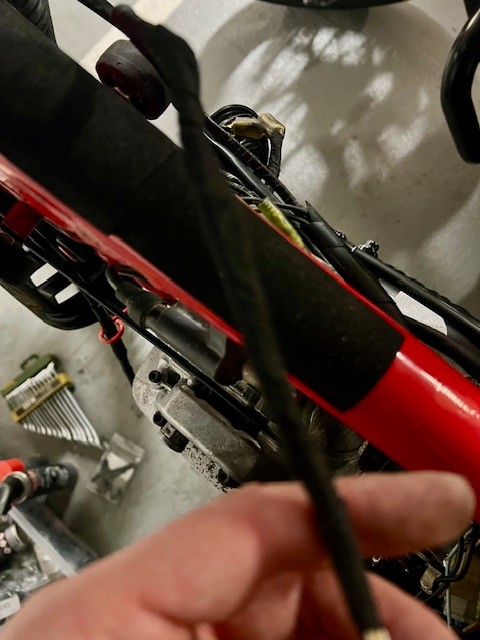 Kabel Blinkerrelais repariert.jpg